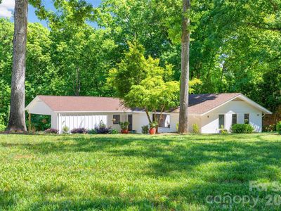 301 Whitestone Rd