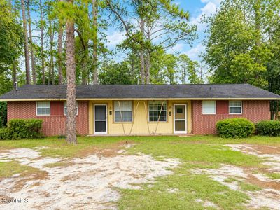 Property at 809 Atlantic Ave #807 & 809, Waycross, GA