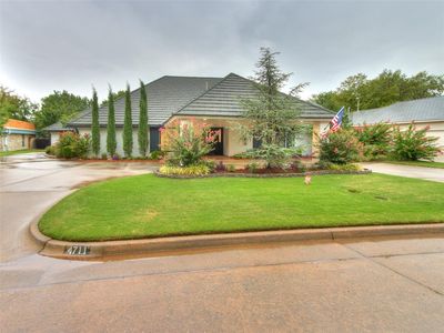 4711 Tamarisk Dr