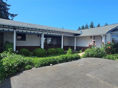 9722 South Tacoma Way