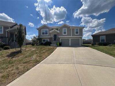 21806 Lucca Cir