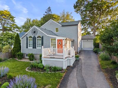 129 Greenvale Ave