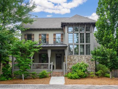 115 Perry Pl