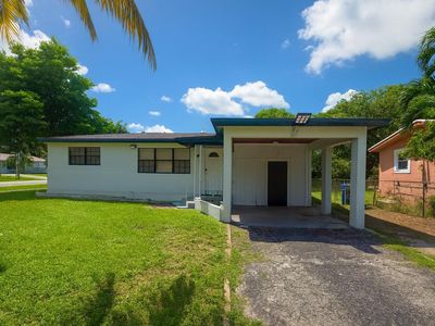 2800 SW 9th Street