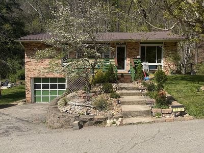 1319 Lowry Hollow Rd