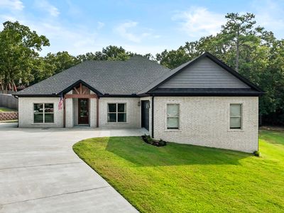 21 Turnberry Ln