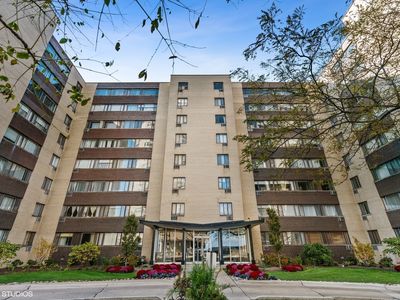 6300 N Sheridan Rd APT 216