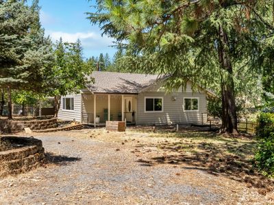 2307 Olympia Ln