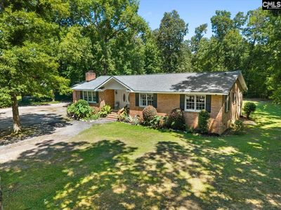 540 Lakeshore Dr
