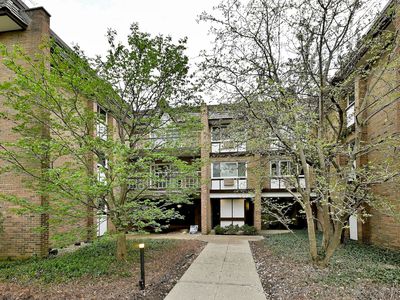 360 Claymoor Rd #2-E