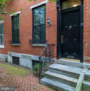 2120 Mount Vernon St