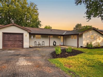 25 Dover Dr