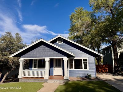 337 S Mount Vernon Ave