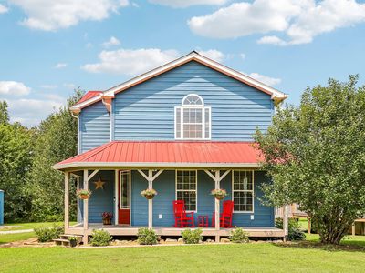 2409 Sylvia Rd