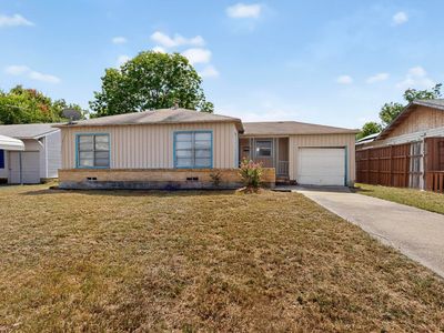 2122 Monterrey Ave
