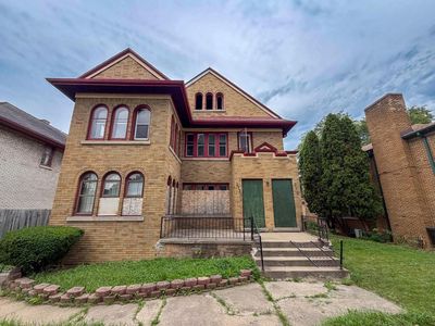 3135 N Sherman BOULEVARD