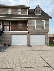 2912 Jean Lafitte Pkwy #101