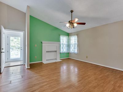 3437 Dana Ln