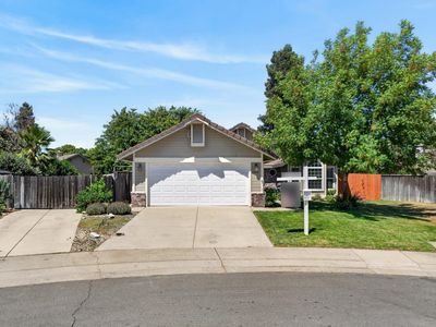 893 Black Canyon Ct
