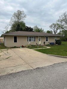 337 N Alden Dr