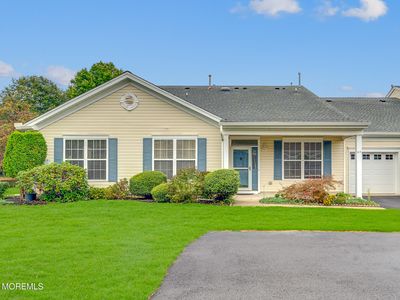 65 Golden Willows Avenue