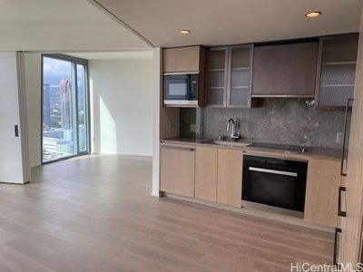 1000 Auahi St Unit 2703