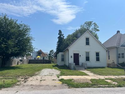 Property at 1017 4th Ave, Council Bluffs, IA