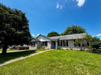151 Meadowcrest Dr