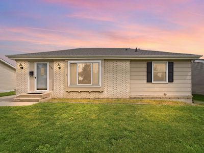 Property at 2024 N 4th Ave E, Newton, IA