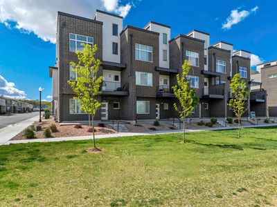 5502 W Victory Lap Ct
