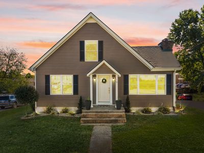 19 Victory Ave