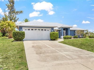 1137 SW 37th St