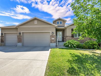 1051 S 1925 W
