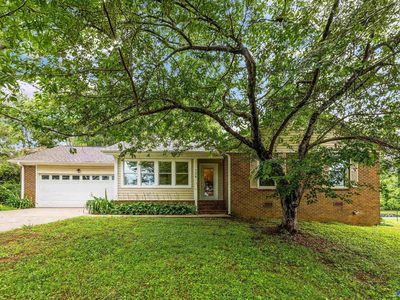 124 Allenwood Dr