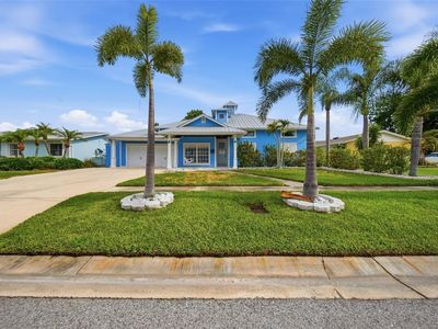 8722 Palisades Dr