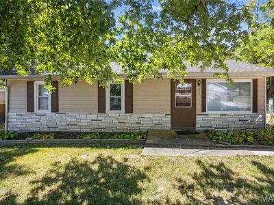 Property at 22 Donna Dr, Hillsboro, MO