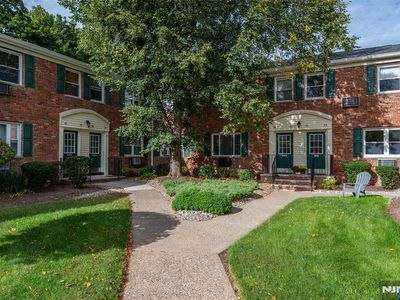 79 Roseland Avenue #74