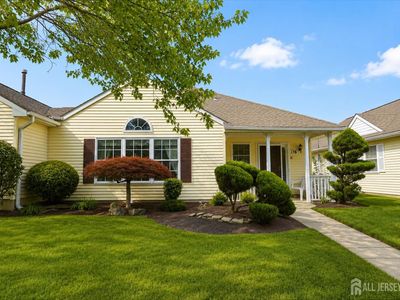 176 Goldfinch Dr
