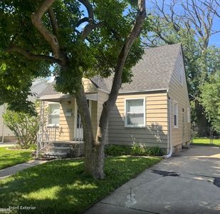 Property at 19749 Washtenaw St, Harper Woods, MI