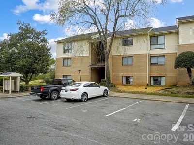 4816 Spring Lake Dr