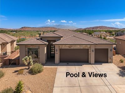 836 W Las Colinas Dr