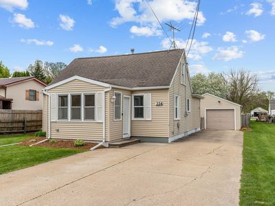 226 Gruenwald Ave