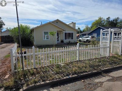 1316 College Ave