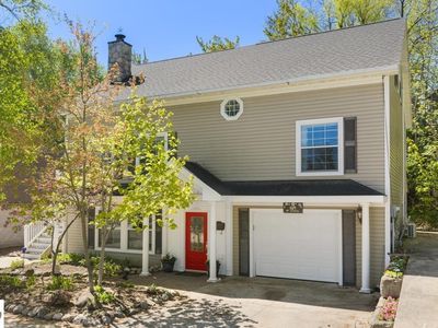 214 Newman St