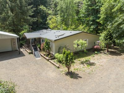 137 N Riverton Ct