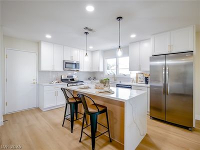 321 Lakehurst Rd