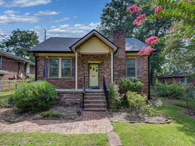 3838 Wellesley Dr