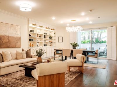 5253 Vantage Ave Unit 105