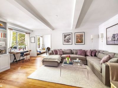 12 E 97th St APT 2G