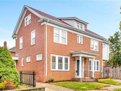 41 Elmway St